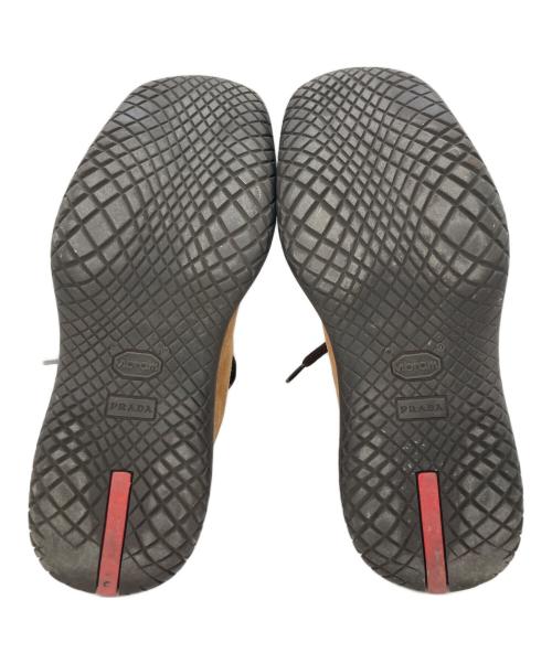 PRADA（プラダ）PRADA (プラダ) ローカットスニーカー ブラウン サイズ:7の古着・服飾アイテム