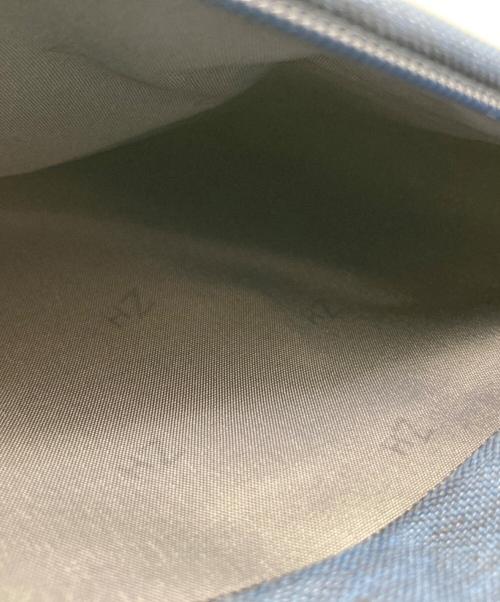 ZERO HALLIBURTON（ゼロ ハリバートン）ZERO HALLIBURTON (ゼロハリバートン) Medium Backpack ネイビー 未使用品の古着・服飾アイテム