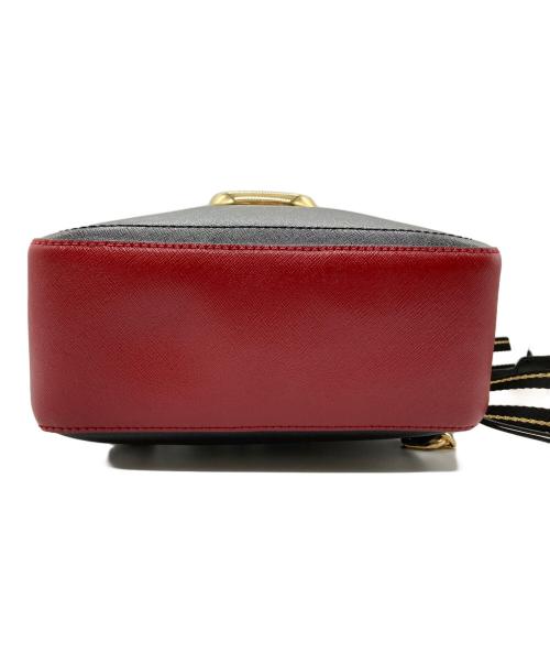 MARC JACOBS（マークジェイコブズ）MARC JACOBS (マーク ジェイコブス) リュック ブラック×レッドの古着・服飾アイテム