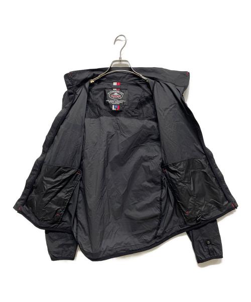 KUSHITANI（クシタニ）KUSHITANI (クシタニ) ウインドブレーカー ブラック サイズ:Lの古着・服飾アイテム