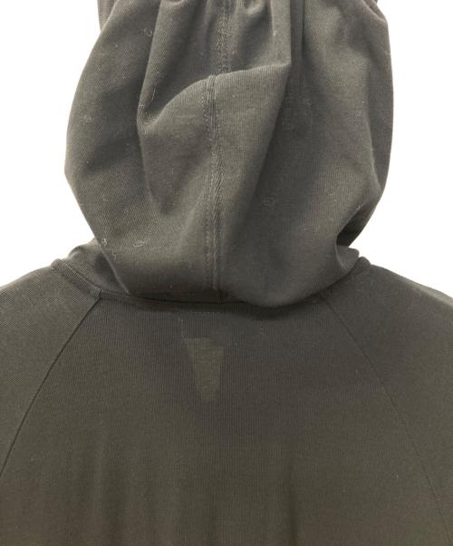 BURBERRY BLUE LABEL（バーバリー ブルー レーベル）BURBERRY BLUE LABEL (バーバリーロンドンブルーレーベル) ジップ付きパーカー ブラック サイズ:38の古着・服飾アイテム