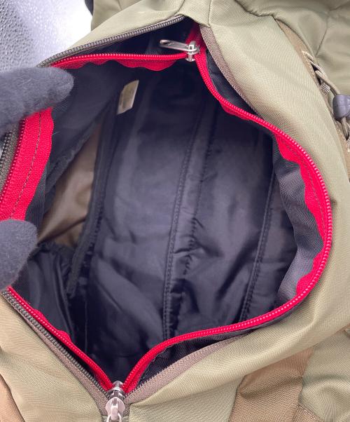 THE NORTH FACE（ザ ノース フェイス）THE NORTH FACE (ザ ノース フェイス) リュック バックパック M カーキ サイズ:Mの古着・服飾アイテム