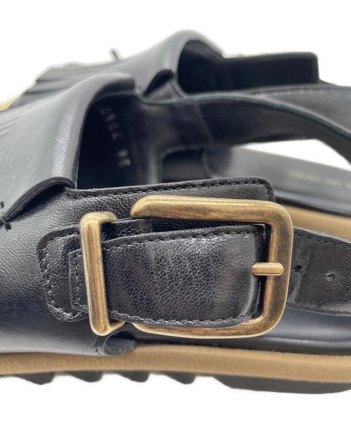 DRIES VAN NOTEN（ドリスヴァンノッテン）DRIES VAN NOTEN (ドリスヴァンノッテン) フリンジレザーサンダル ブラック×ベージュ サイズ:35の古着・服飾アイテム