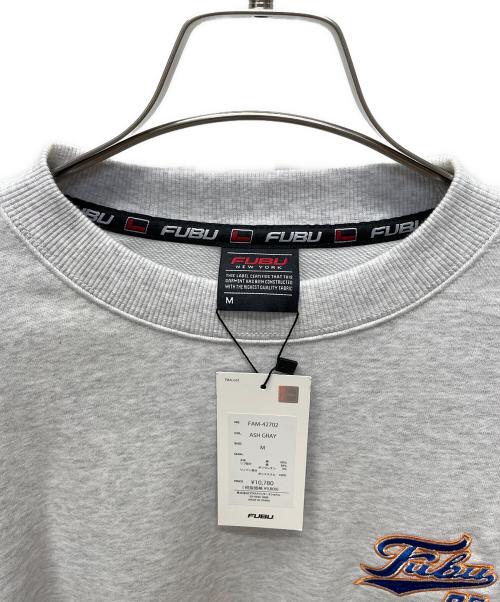 FUBU（フブ）FUBU (フブ) クルーネックスウェット グレー サイズ:Ｍの古着・服飾アイテム