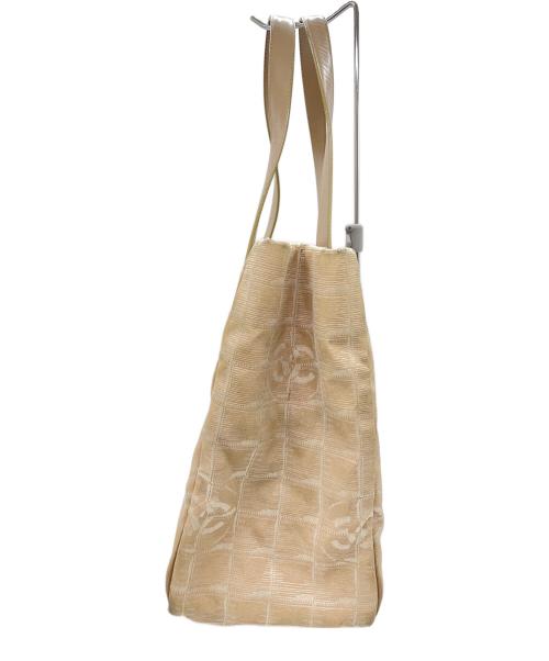 CHANEL（シャネル）CHANEL (シャネル) バッグ ホワイトの古着・服飾アイテム