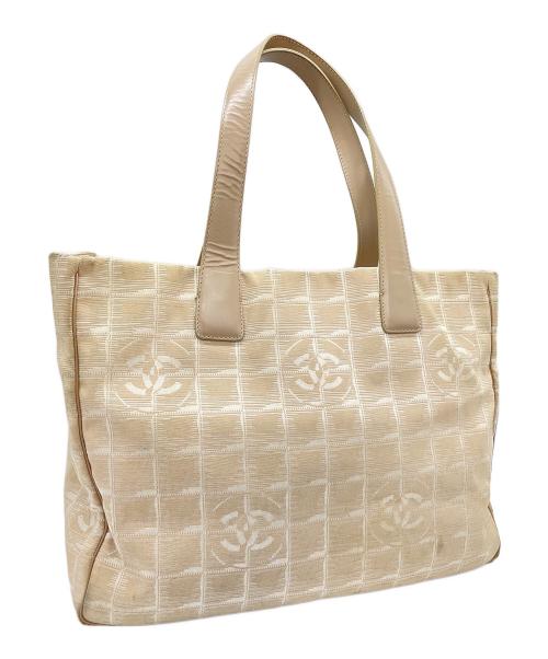 CHANEL（シャネル）CHANEL (シャネル) バッグ ホワイトの古着・服飾アイテム