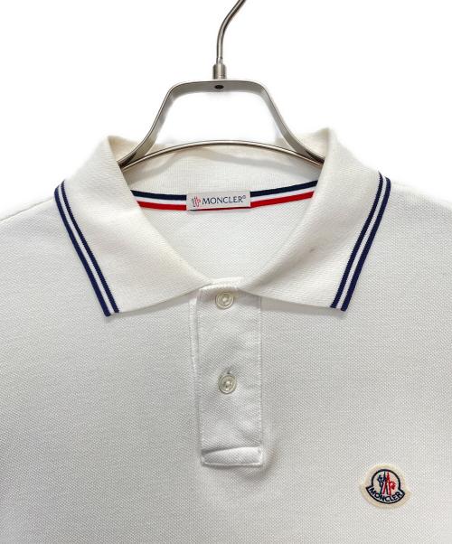 MONCLER（モンクレール）MONCLER (モンクレール) ポロシャツ ホワイト サイズ:XSの古着・服飾アイテム