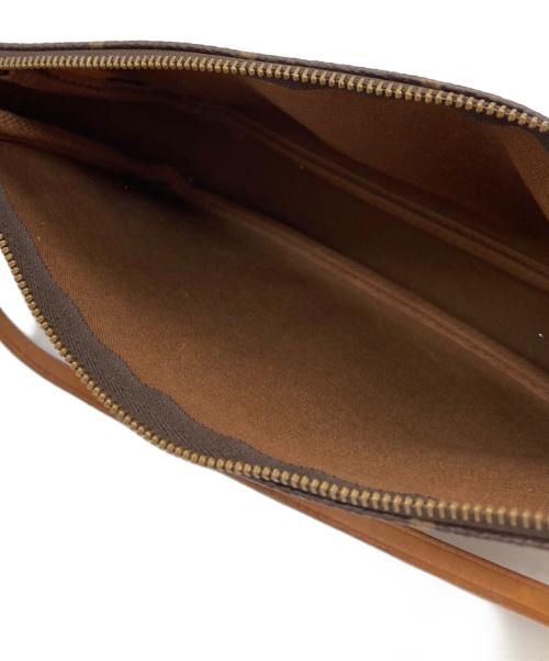 LOUIS VUITTON（ルイ ヴィトン）LOUIS VUITTON (ルイ ヴィトン) ショルダーポーチ ブラウンの古着・服飾アイテム