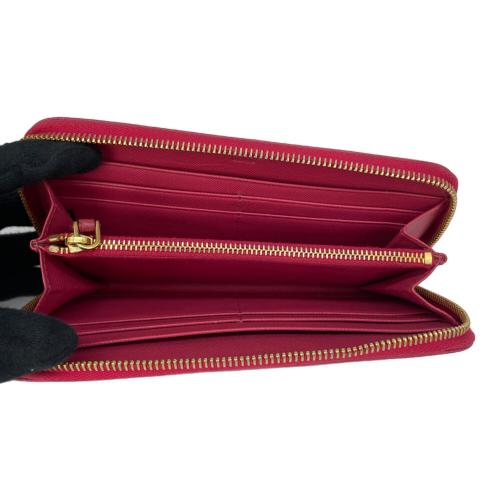 PRADA（プラダ）PRADA (プラダ) ラウンドファスナー財布 ショッキングピンクの古着・服飾アイテム