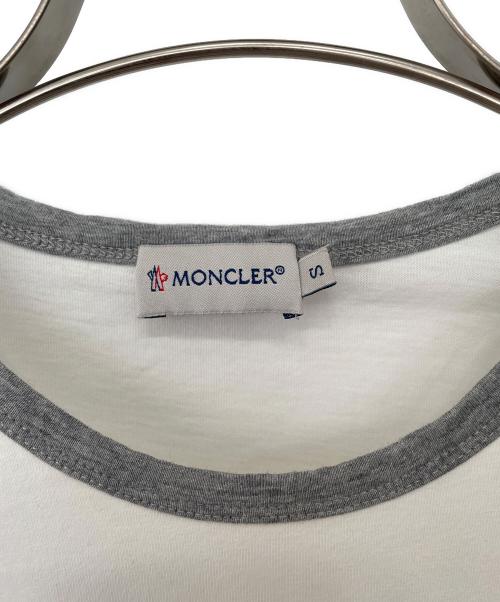 MONCLER（モンクレール）MONCLER (モンクレール) 半袖Tシャツ グレー×ホワイト サイズ:Sの古着・服飾アイテム