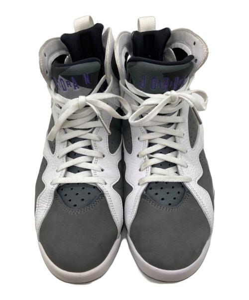 NIKE（ナイキ）NIKE (ナイキ) AIR JORDAN 7 RETRO ホワイト×グレー サイズ:27.5の古着・服飾アイテム