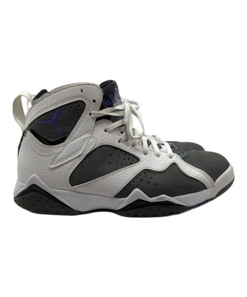 NIKE（ナイキ）NIKE (ナイキ) AIR JORDAN 7 RETRO ホワイト×グレー サイズ:27.5の古着・服飾アイテム