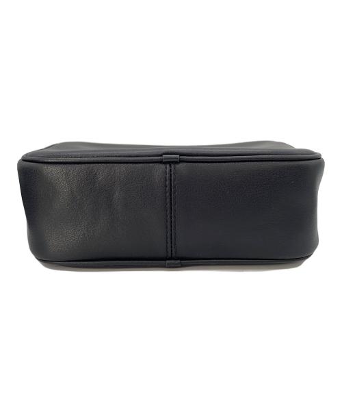 MARC JACOBS（マークジェイコブス）MARC JACOBS (マークジェイコブス) ショルダーバッグ ブラックの古着・服飾アイテム