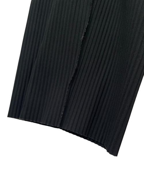 ISSEY MIYAKE me（イッセイ ミヤケ ミー）ISSEY MIYAKE ME (イッセイ ミヤケ ミー) パンツ ブラック サイズ:-の古着・服飾アイテム
