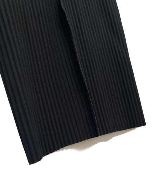 ISSEY MIYAKE me（イッセイ ミヤケ ミー）ISSEY MIYAKE ME (イッセイ ミヤケ ミー) パンツ ブラック サイズ:-の古着・服飾アイテム