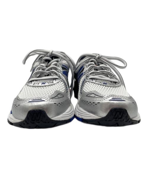 NEW BALANCE（ニューバランス）NEW BALANCE (ニューバランス) スニーカー ホワイト×グレー サイズ:26 未使用品の古着・服飾アイテム