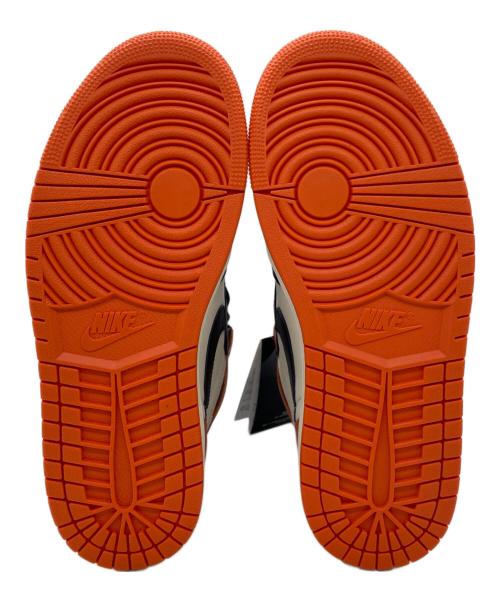 NIKE（ナイキ）NIKE (ナイキ) スニーカー ホワイト×ブラック×オレンジ サイズ:26 未使用品の古着・服飾アイテム