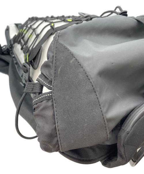 BOBLBE-E（ボブルビー）BOBLBE-E (ボブルビー) バックパック ホワイト×ブラックの古着・服飾アイテム