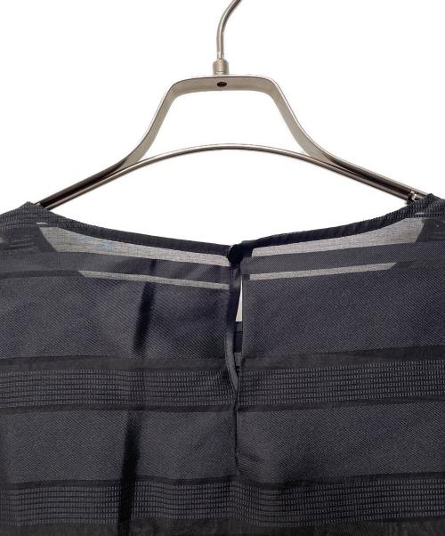 Leilian（レリアン）LEILIAN (レリアン) 半袖ブラウス ブラック サイズ:13 未使用品の古着・服飾アイテム