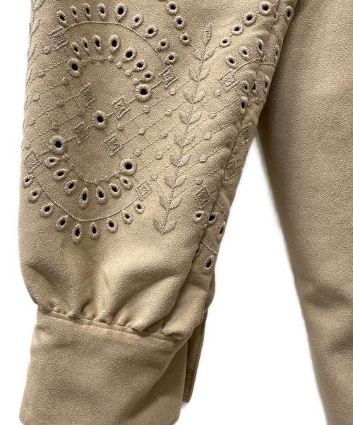 Leilian（レリアン）LEILIAN (レリアン) 長袖ブラウス ベージュ サイズ:13の古着・服飾アイテム