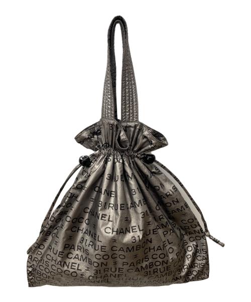 CHANEL（シャネル）CHANEL (シャネル) 巾着トートバッグ シルバーの古着・服飾アイテム