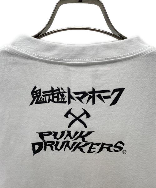 PUNK DRUNKERS（パンクドランカーズ）PUNK DRUNKERS (パンクドランカーズ) 鬼越トマホーク 刺繍シャツ ホワイト サイズ:XXL 未使用品の古着・服飾アイテム