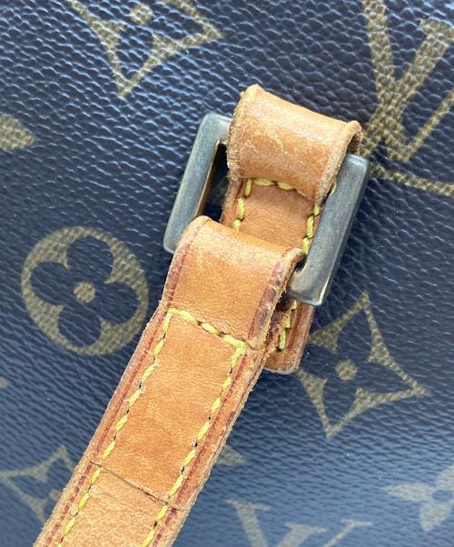 LOUIS VUITTON（ルイ ヴィトン）LOUIS VUITTON (ルイ ヴィトン) ショルダーバッグ ブラウンの古着・服飾アイテム
