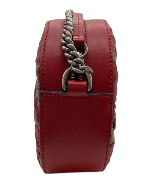 GUCCI（グッチ）GUCCI (グッチ) チェーンショルダーバッグ レッド×ベージュの古着・服飾アイテム