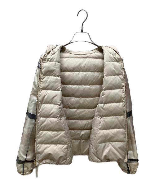 BLUE LABEL CRESTBRIDGE（ブルーレーベルクレストブリッジ）BLUE LABEL CRESTBRIDGE (ブルーレーベルクレストブリッジ) ダウンジャケット ベージュ サイズ:38の古着・服飾アイテム