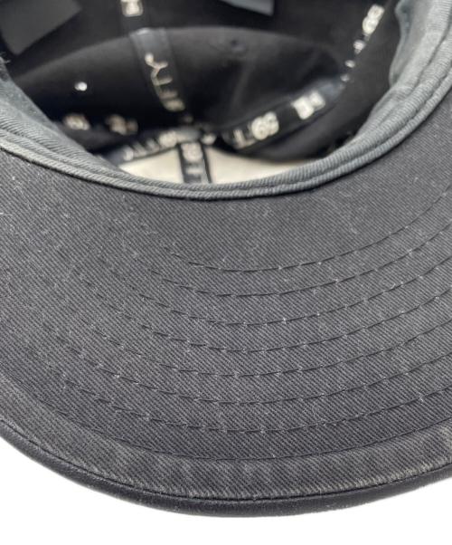 New Era（ニューエラ）New Era (ニューエラ) Supreme (シュプリーム) キャップ ブラック サイズ:60.6cmの古着・服飾アイテム