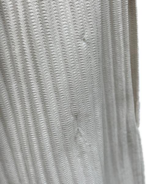 HOMME PLISSE ISSEY MIYAKE（オム プリッセ イッセイ ミヤケ）HOMME PLISSE ISSEY MIYAKE (オム プリッセ イッセイ ミヤケ) プリーツパンツ ベージュ サイズ:3の古着・服飾アイテム