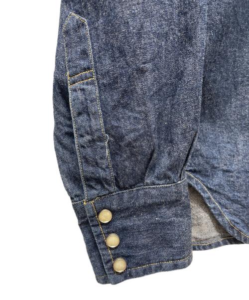 LEVI'S（リーバイス）LEVI'S (リーバイス) デニムウエスタンシャツ インディゴ サイズ:Lの古着・服飾アイテム