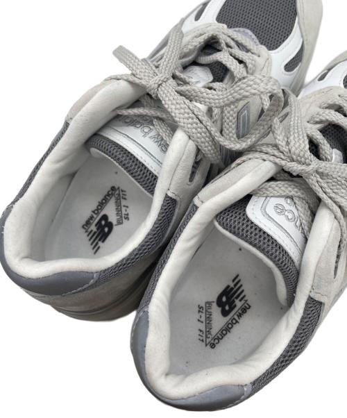 NEW BALANCE（ニューバランス）NEW BALANCE (ニューバランス) ローカットスニーカー グレー×ホワイト サイズ:US 9の古着・服飾アイテム