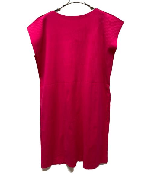 ISSEY MIYAKE（イッセイミヤケ）ISSEY MIYAKE (イッセイミヤケ) ブリーツ加工ノースリーブワンピース サイズ:フリーの古着・服飾アイテム