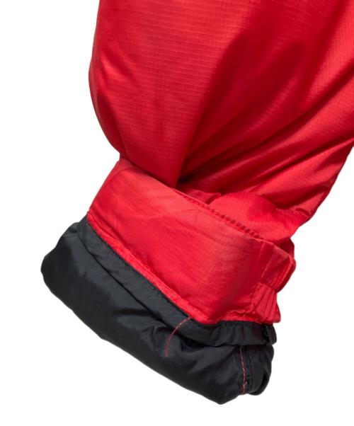THE NORTH FACE（ザ ノース フェイス）THE NORTH FACE (ザ ノース フェイス) ダウンジャケット レッド×ブラック サイズ:Mの古着・服飾アイテム