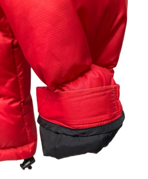 THE NORTH FACE（ザ ノース フェイス）THE NORTH FACE (ザ ノース フェイス) ダウンジャケット レッド×ブラック サイズ:Mの古着・服飾アイテム