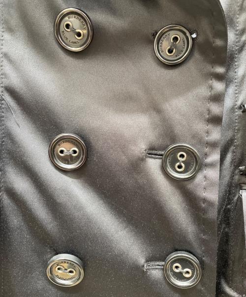 BURBERRY BLUE LABEL（バーバリーロンドンブルーレーベル）BURBERRY BLUE LABEL (バーバリーロンドンブルーレーベル) トレンチコート ブラック サイズ:38の古着・服飾アイテム