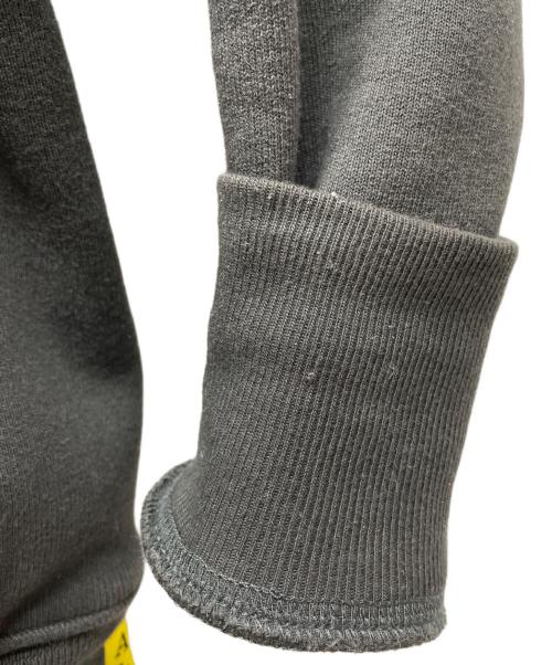 MONCLER（モンクレール）MONCLER (モンクレール) Advisory Board Crystals (アドバイザリー ボード クリスタルズ) クルーネックスウェット グレー サイズ:XSの古着・服飾アイテム