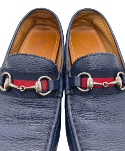 GUCCI（グッチ）GUCCI (グッチ) ドライビングシューズ ネイビー サイズ:8の古着・服飾アイテム