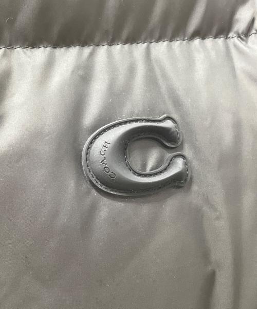 COACH（コーチ）COACH (コーチ) ダウンコート ブラック サイズ:Sの古着・服飾アイテム