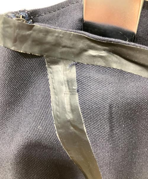 JUNYA WATANABE COMME des GARCONS（ジュンヤワタナベ コムデギャルソン）JUNYA WATANABE COMME des GARCONS (ジュンヤワタナベ コムデギャルソン) 05AW シームテープスカート ネイビー サイズ:Sの古着・服飾アイテム
