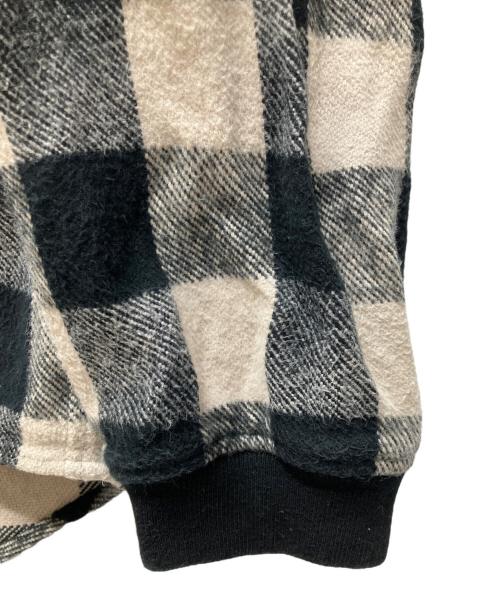 DESCENDANT（ディセンダント）DESCENDANT (ディセンダント) フードシャツジャケット ホワイト×ブラック サイズ:Lの古着・服飾アイテム