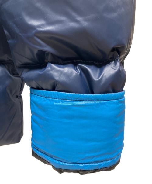 DIESEL（ディーゼル）DIESEL (ディーゼル) ダウンジャケット ホワイト×ブルー サイズ:Mの古着・服飾アイテム