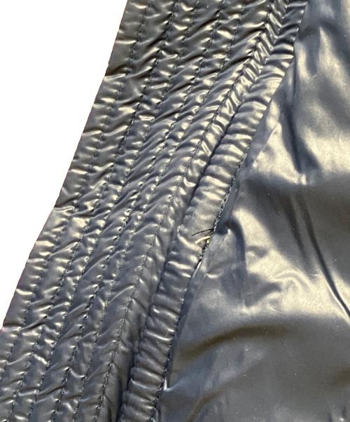 DIESEL（ディーゼル）DIESEL (ディーゼル) ダウンジャケット ホワイト×ブルー サイズ:Mの古着・服飾アイテム