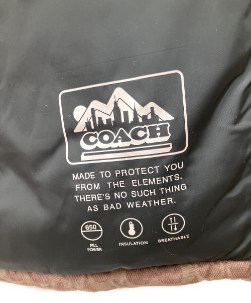 COACH（コーチ）COACH (コーチ) シグネチャー ダウンベスト ベージュ サイズ:Mの古着・服飾アイテム