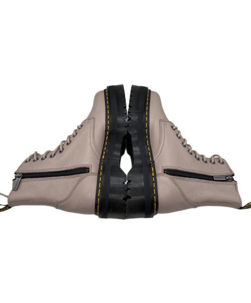 Dr.Martens（ドクターマーチン）Dr.Martens (ドクターマーチン) 8ホールブーツ　JADON III ベージュ サイズ:38の古着・服飾アイテム