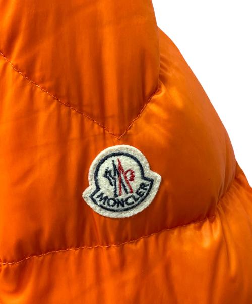 MONCLER（モンクレール）MONCLER (モンクレール) シャモニー フード付ダウンジャケット  オレンジ サイズ:2の古着・服飾アイテム