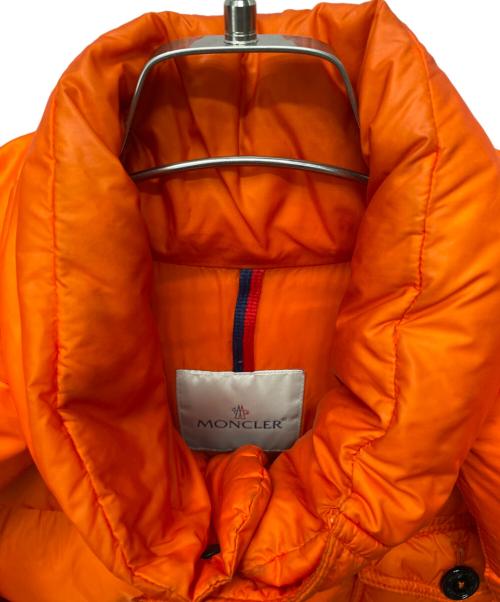 MONCLER（モンクレール）MONCLER (モンクレール) シャモニー フード付ダウンジャケット  オレンジ サイズ:2の古着・服飾アイテム