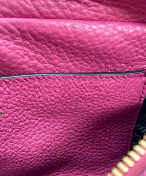 PRADA（プラダ）PRADA (プラダ) レザーショルダーバッグ ショッキングピンクの古着・服飾アイテム