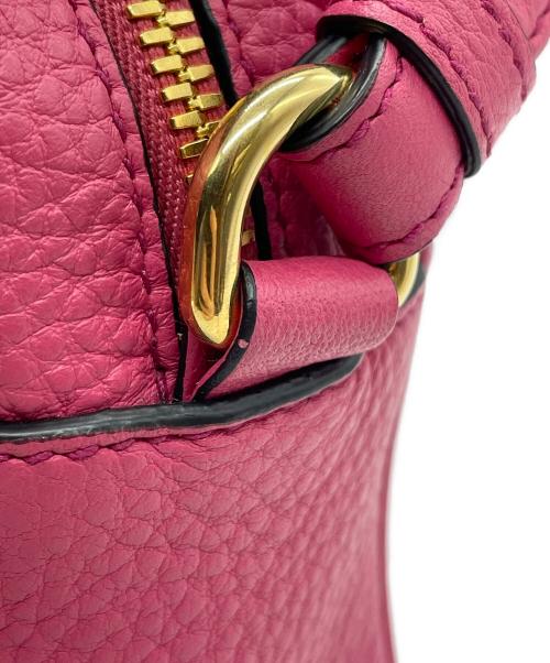 PRADA（プラダ）PRADA (プラダ) レザーショルダーバッグ ショッキングピンクの古着・服飾アイテム